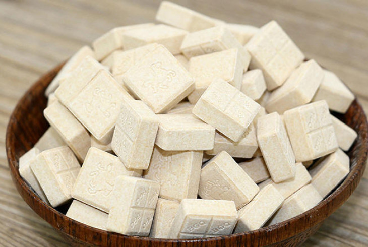 Яагаад заавал цагаалга, цагаан идээг сар шинийн ширээн дээр тавьдаг вэ?