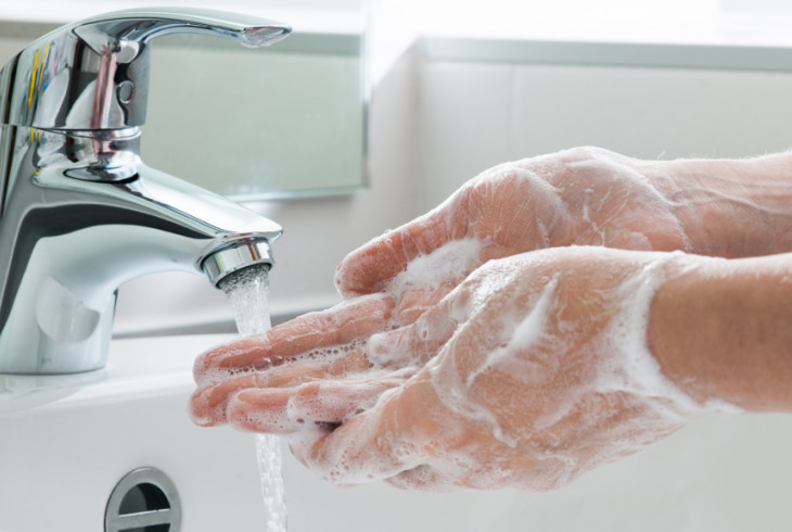 Ажлын таагүй зүйлс, стрессийг гэртээ авч орохгүй байхыг хичээгээрэй.